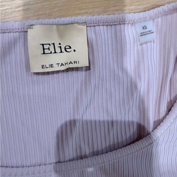 Elie Tahari Women's Light Purple Long Sleeve Top - Picture 2 of 2